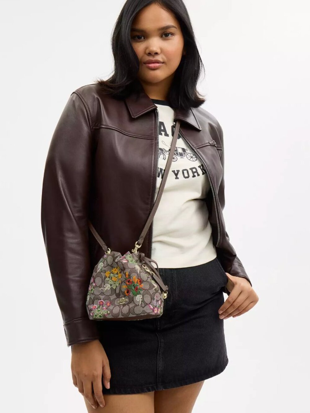 COACH CDZ94 Faye Mini Drawstring Bag Signature Jacquard Floral Embroidery NWT - Picture 5 of 16